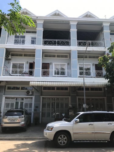 ផ្ទះជួលសម្រាប់រកស៊ី