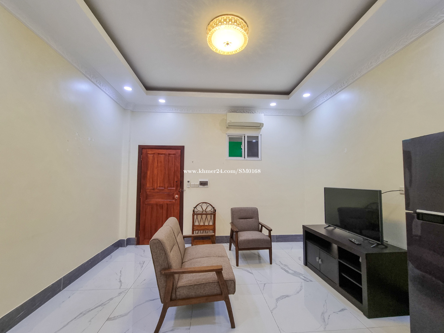 Apartment for rent near Kabkor Market near Independence Monument Price