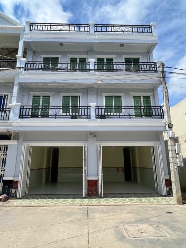 ផ្ទះលក់តម្លៃក្រោមទីផ្សារ