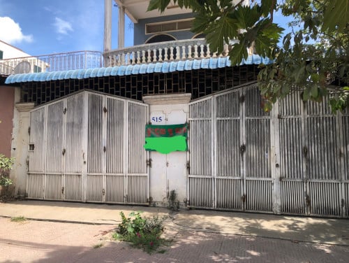 ដី- ផ្ទះលក់នៅផ្លូវ២៧១