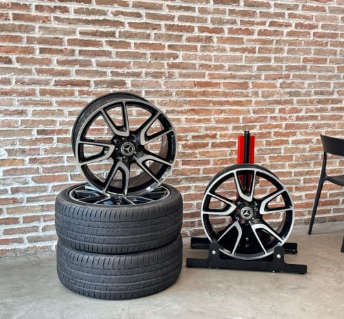 យ៉ាន់សុីន MERCEDES 20” មួយឈុត
