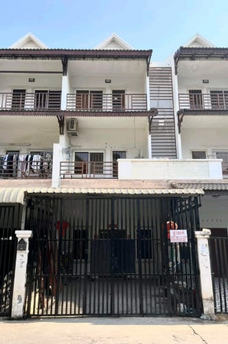 ផ្ទះលក់