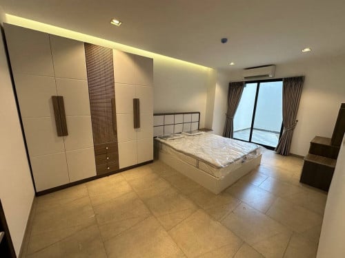 Condo Private Garden for Rent