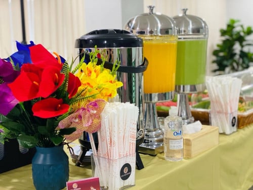 អាចទាក់ទងរៀបចំភេសជ្ជះតាមកម្មវិធីបាន