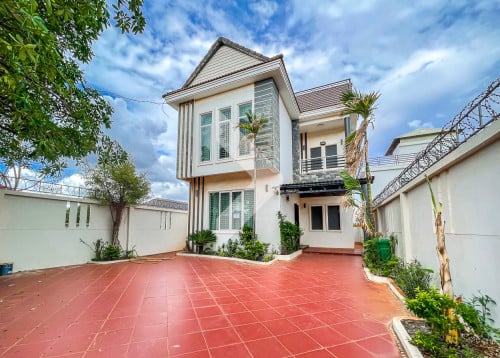 Villa for Rent in Songkat Svay Dankum-Krong Siem Reap