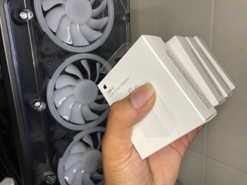 Apple 20W Original USB-C Power Adapter