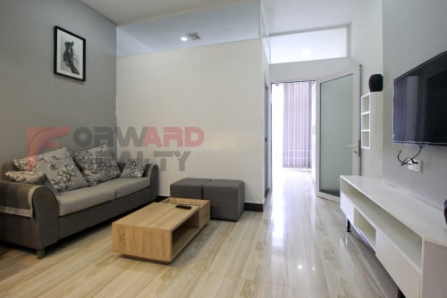 Spacious 1 Bedroom apartment available for rent in Russian Market Area (Toul TUMPUNG)