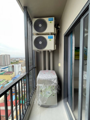 One bedroom park land condo TK