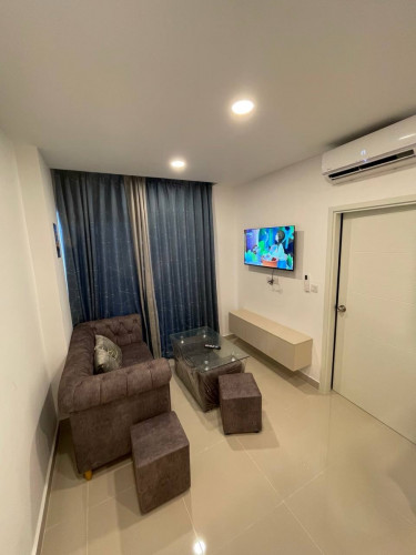 One bedroom park land condo TK