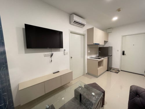 One bedroom park land condo TK