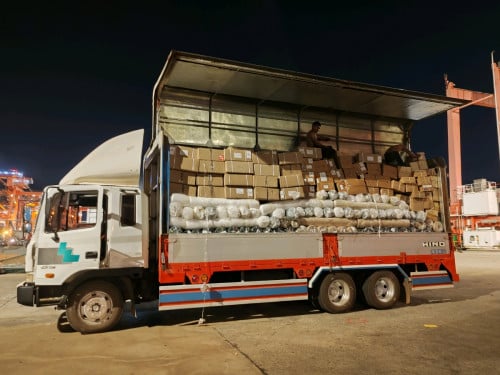 Truck for rent sihanoukville 5ton 10ton