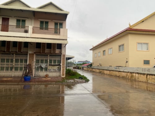 ផ្ទះលក់អាចរំលោះសុទ្ធ6xx/ខែ