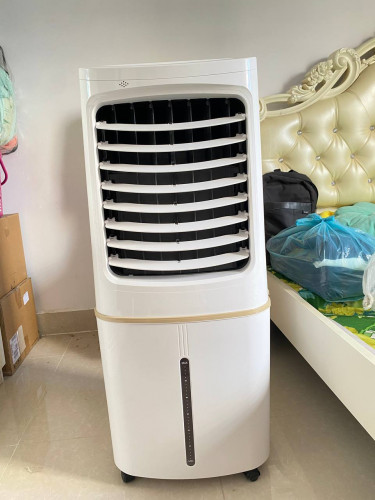 កង្ហាទឹក ម៉ាក Media AC200-17JR ចំនុះ 50L នៅថ្មី