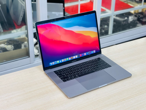 MacBook Pro2018 price $750 in Tuek L'ak Pir, Tuol Kouk, Phnom Penh,  Cambodia - Panharong Computer | Khmer24.com