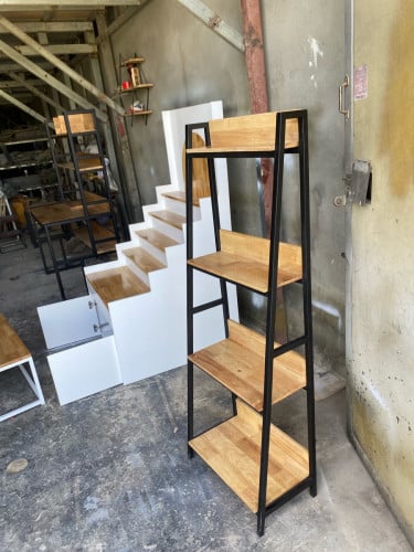 ធ្នើរ/Shelf