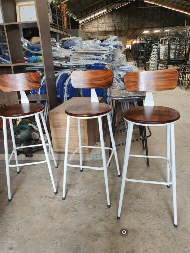 Bar stools chairs