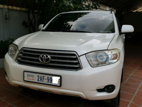 Toyota Highlander 2010 HalfFull