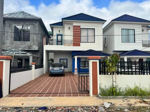 វីឡាសំរាប់លក់នៅកែប