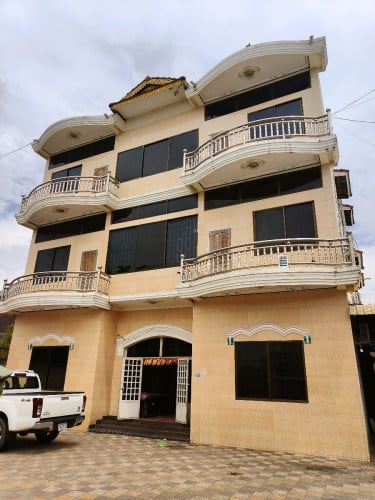 ផ្ទះសំណាក់ក្រុងស្វាយរៀងលក់ 60ម៉ឺនត