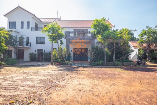 Building for Rent in Krong Siem Reap-near Bakheang Road