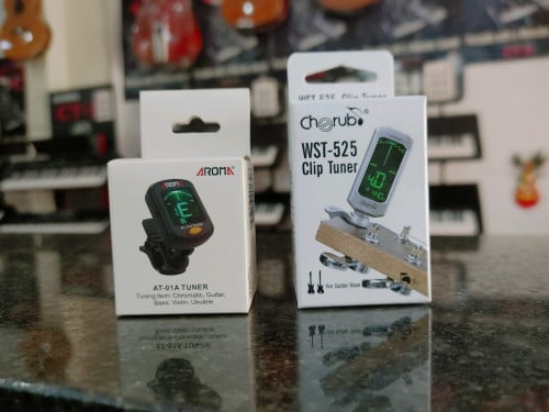 Guitar tuner ឧបករណ៍សម្រាប់សារ៉េសំលេង 7$ Up