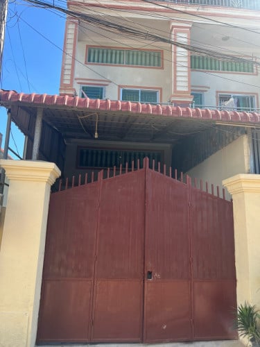 ផ្ទះល្វែង​ ជិតផ្សាដីហុយ តម្លៃល្អក្រោមទីផ្សារ