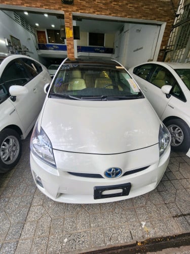 កំពូលថ្មី Prius 2010 Option SOLA ស្អាតណាស់