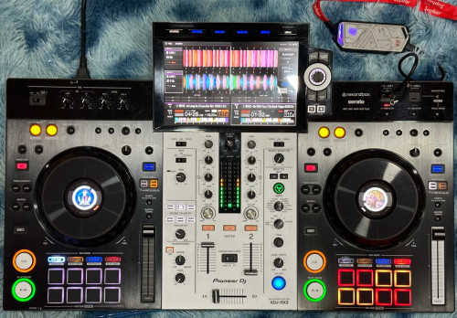 Sell XDJ RX3 98%