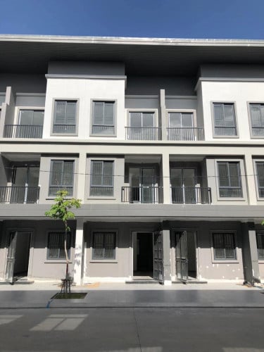 ផ្ទះលក់ វីឡាកូនកាត់ LB3 $105,0000