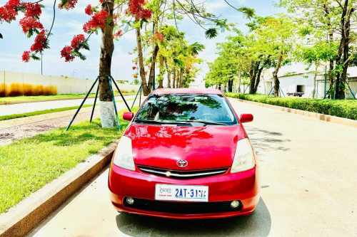 Prius 2007 full touring Edition ម្ចាស់ផ្ទាល់ សំបុកឃ្មុំនៅស៊ីន