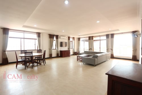Boeng Prolit| 3 bedrooms penthouse apartment (Swimming Pool And Gym)