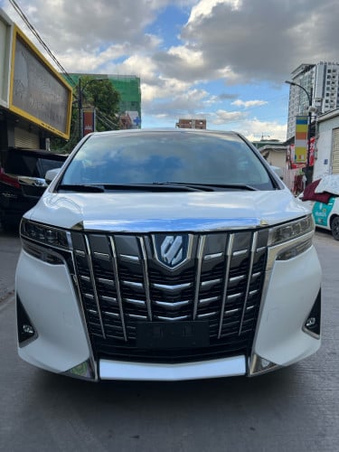 2019 TOYOTA ALPHARD HYBRID EXECUTIVE LOUNGE FOR SALE