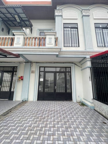 លក់ខាត​ដេីម-ជូនទឹកតែ2500$