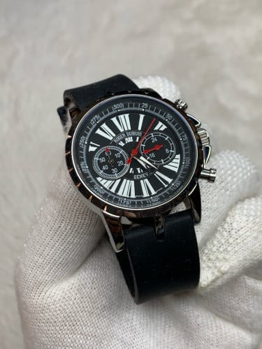 នាឡិកាស្រី Roger dubuis