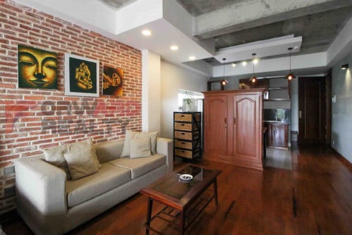 Spacious Studio room apartment with available for rent in BKK1 Area