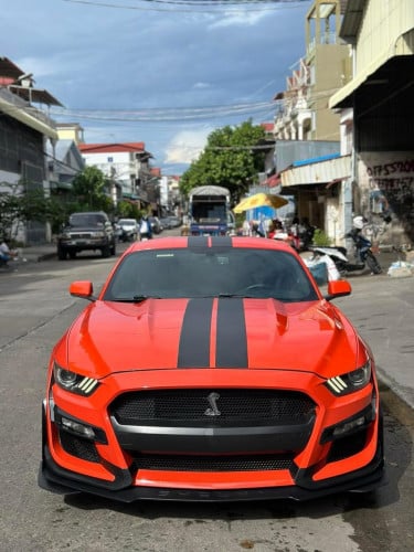 Ford Mustang 2015 ឡានថ្មីធានាជូន100%ឡានមូលអត់បុក(សន្លឹកពន្ធ)
