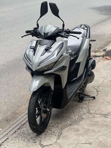 Honda Vario 125cc 2023 full Tax warranty 2years
