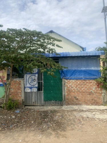 ផ្ទះ 6x14 ស្ថិតនៅ ភូមិទួលសំបូរ សង្កាត់ ព្រៃវែង ខណ្ឌ ដង្កោ រាជធានីភ្នំពេញ ជិះបុរីទីលាន