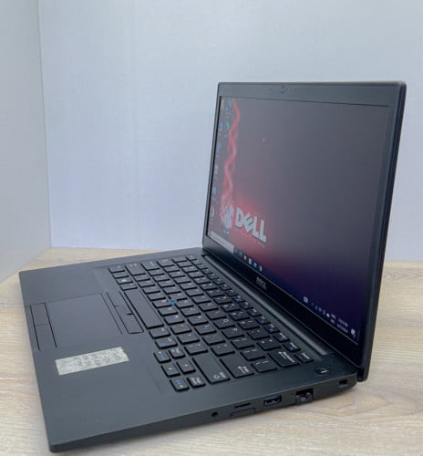 Dell Latitude E7480 / i5-7th / 8GB DDR4 / 256GB / 14” (HD) / KB Light
