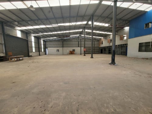 Warehouse near Aeon2 for rent