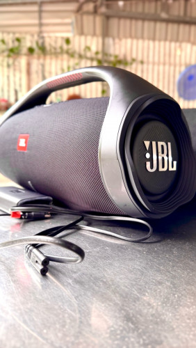 ចង់លក់បាស់ JBL BOOMBOX2 នៅថ្មី98%