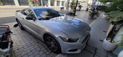 Ford Mustang 2015 Full options