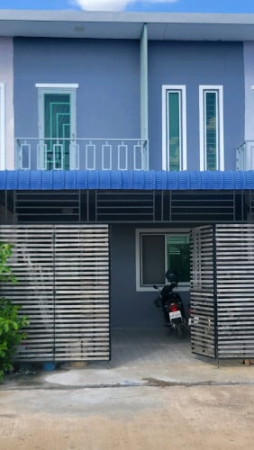 ផ្ទះវីឡាកូនកាត់ លក់ក្នុងក្រុងបាត់ដំបង