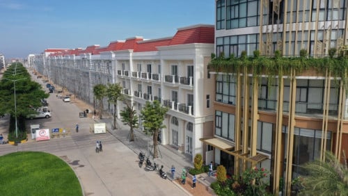 ‼️ លក់ រឺ ជួល ‼️ Rent or Sell - Shop House