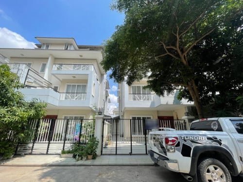 Twin villa for rent at Borey Phnom Penh Thmey, nearby AEON 2 Mall
