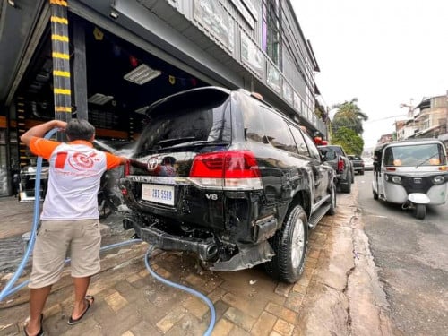 មានទទួលប៉ូលារថយន្តដល់ទីកន្លែង