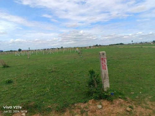 ដីលក់(តំបន់ភ្នំប្រសិត​ និងបឹងតាមោក)