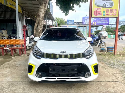 Kia Morning 2017 Full GT-Lind លំដាប់មេឡាន​ 95%ដូចថ្មី​ ថ្នាំសុីន100% ទាំងកាងមុខកាងក្រោយ​មិនងាយទិញបាន