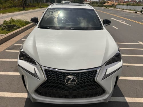 Lexus NX 200T  Fsport 2017  គុជ3 ប៊ូតុង3 ប៉ុង1