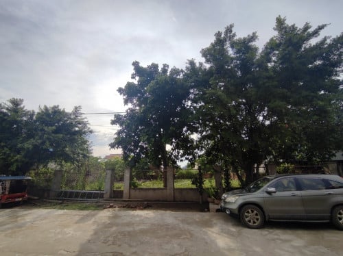 ដីលក់បន្ទាន់នៅបាក់ខែងជិតដងទន្លេប្លង់រឹង លក់តំលៃក្រោមទីផ្សារ (តម្លៃអាចចចារបាន)